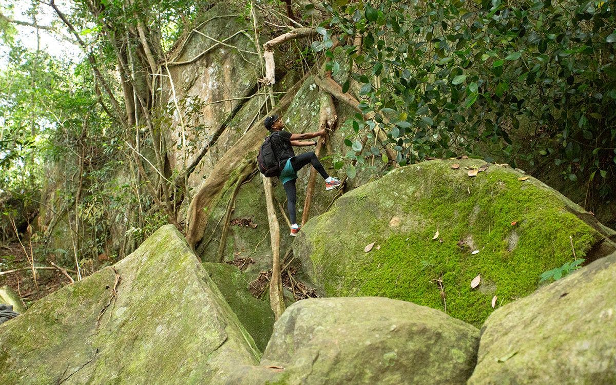 exploring-hanthana-mountains-with-johann-peries