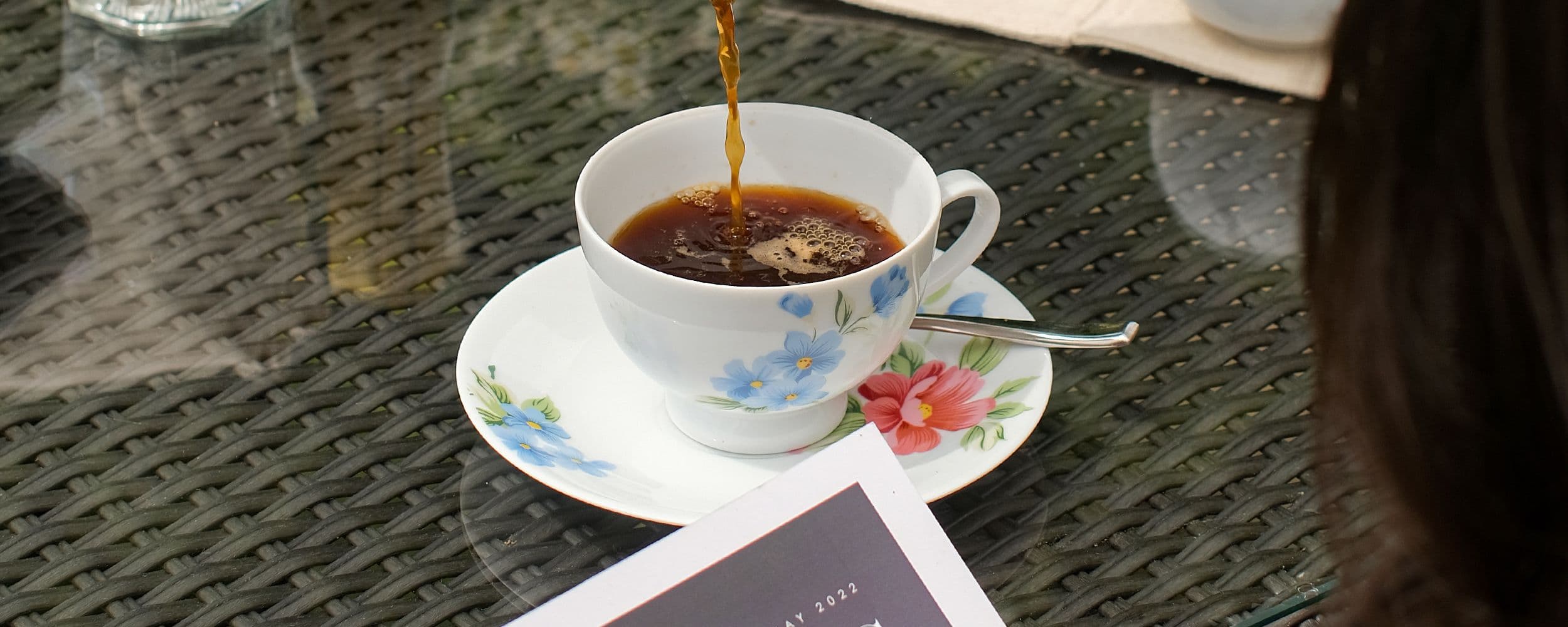 high-tea-lake-gregory-and-hanthana